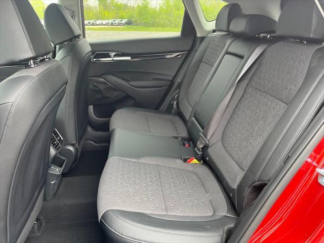 new 2025 Kia Seltos car, priced at $27,093