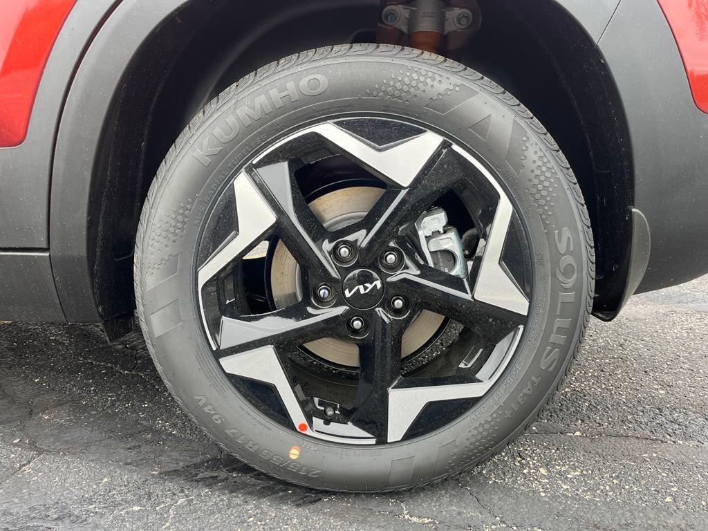 new 2025 Kia Seltos car, priced at $25,893