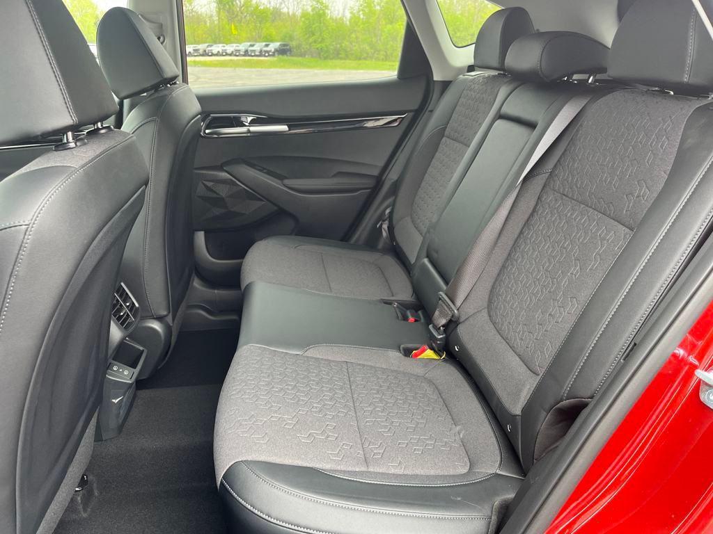 new 2025 Kia Seltos car, priced at $25,893