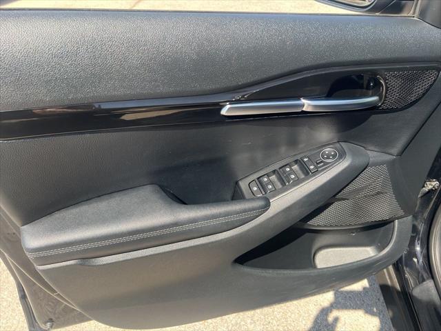 used 2022 Kia Seltos car, priced at $25,995