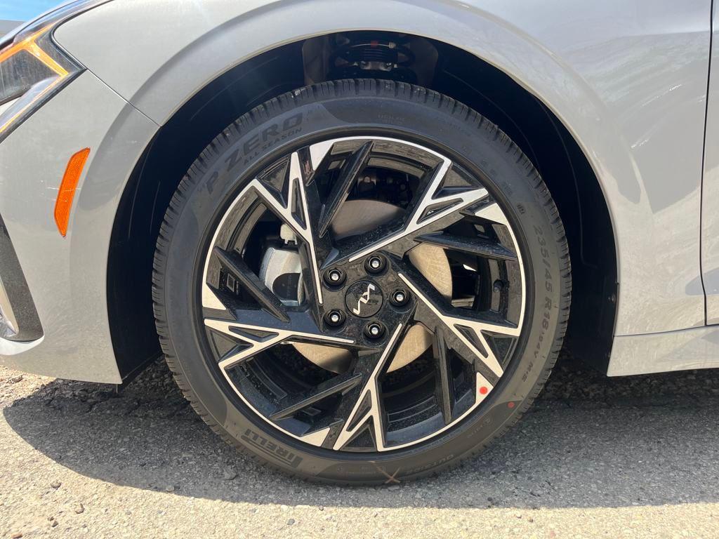 new 2025 Kia K5 car, priced at $28,595