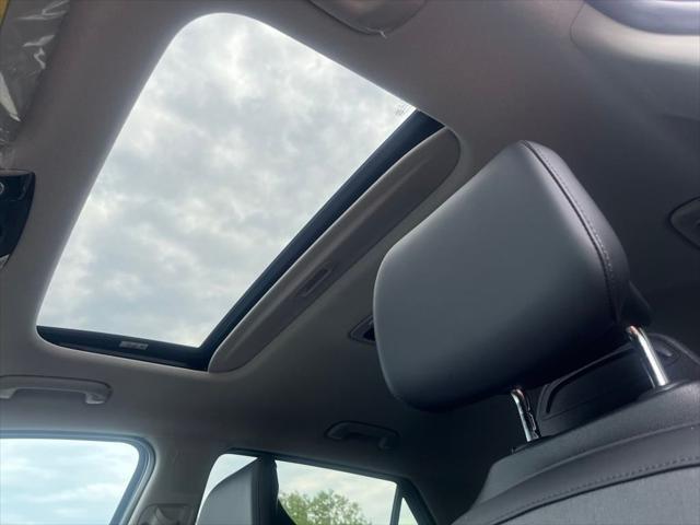 new 2025 Kia Niro car, priced at $33,468