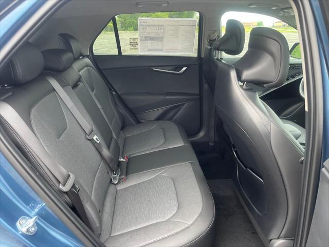 new 2025 Kia Niro car, priced at $33,468