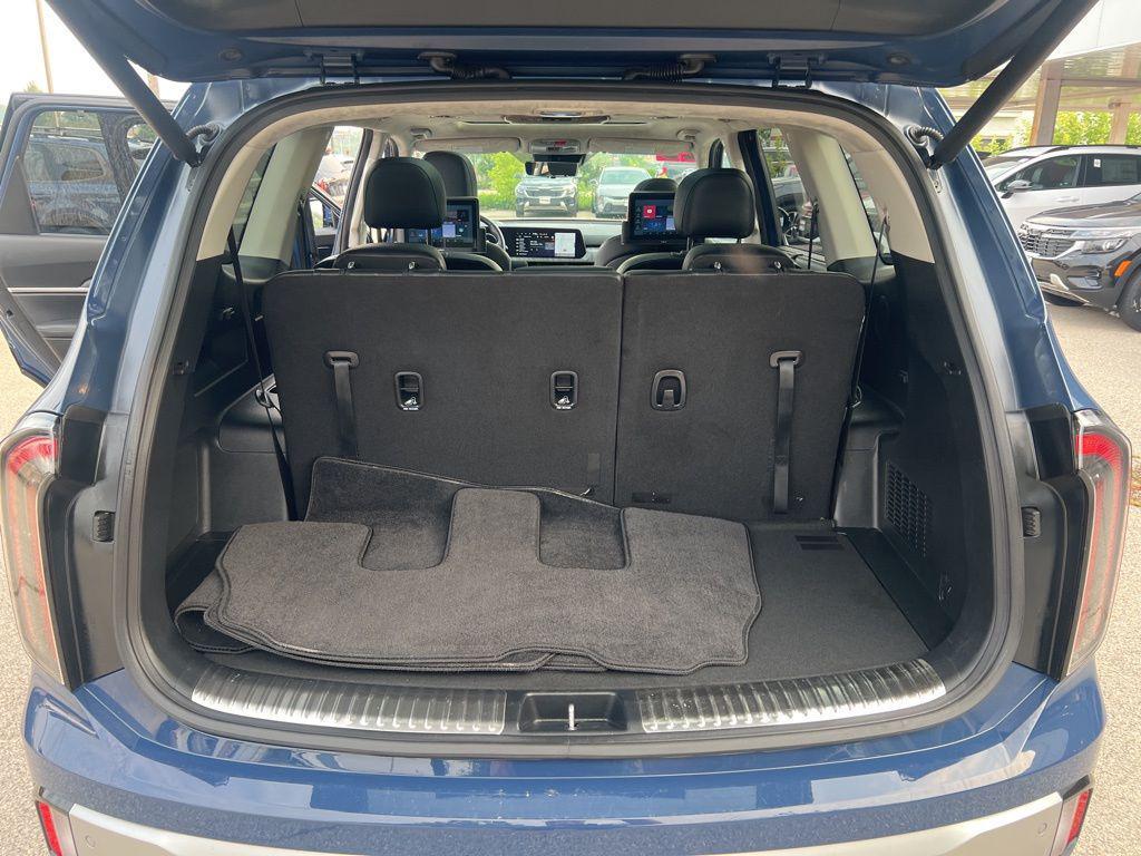 used 2023 Kia Telluride car, priced at $42,999