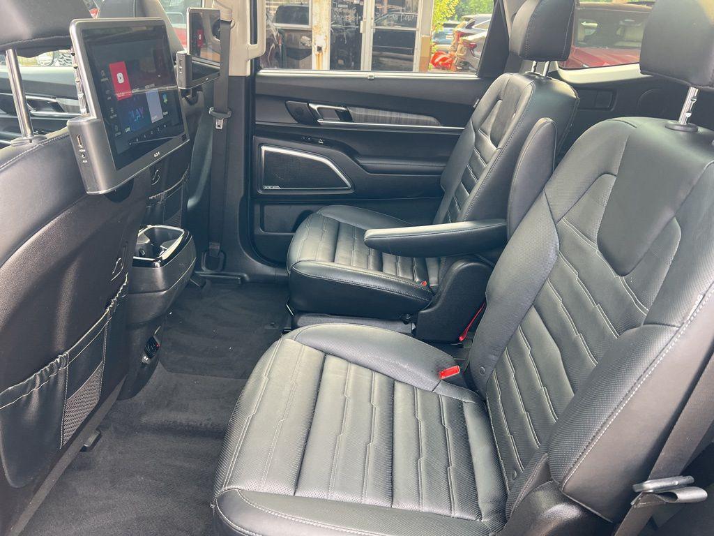used 2023 Kia Telluride car, priced at $42,999
