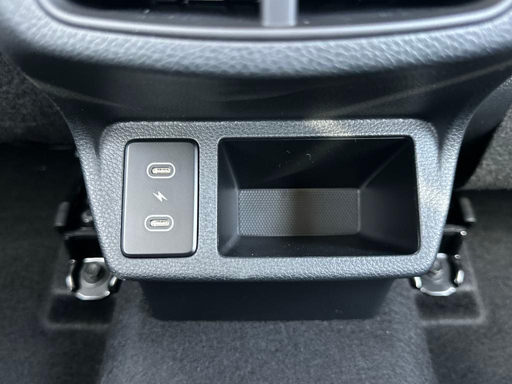 new 2025 Kia Seltos car, priced at $28,372