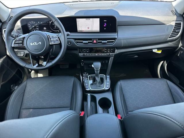 new 2025 Kia Seltos car, priced at $29,572