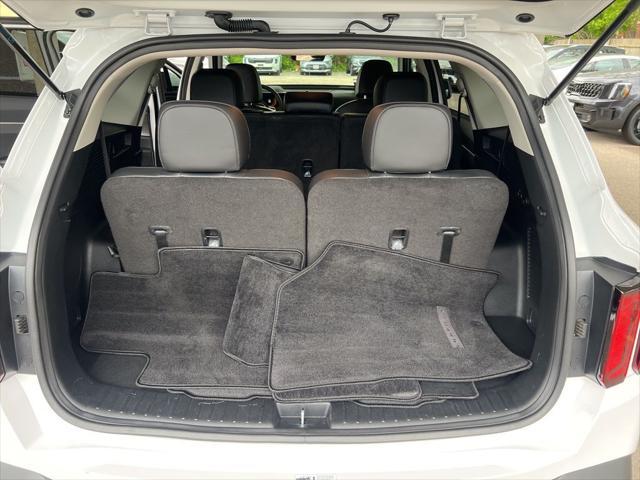 used 2024 Kia Sorento car, priced at $33,999