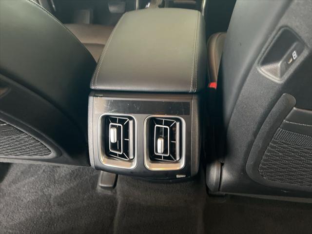 used 2024 Kia Sorento car, priced at $33,999