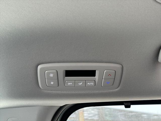 new 2025 Kia Carnival Hybrid car, priced at $43,966
