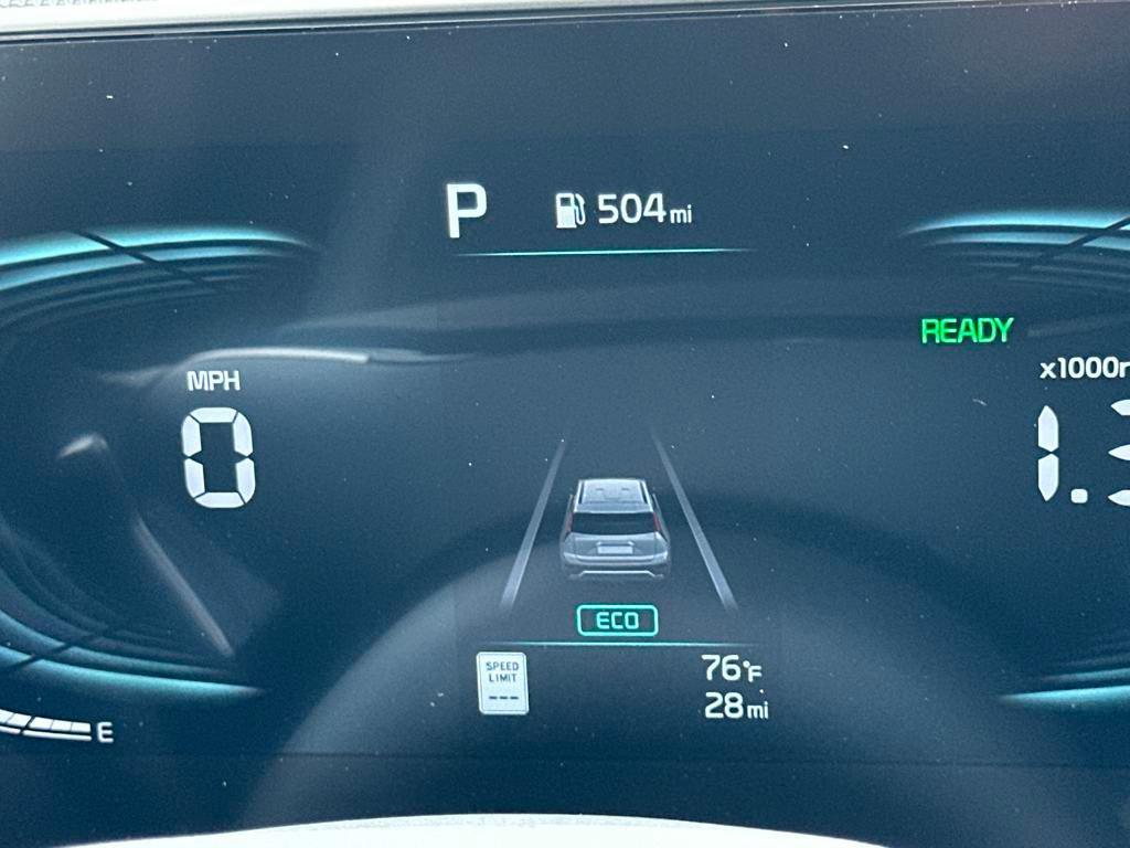 new 2025 Kia Niro car, priced at $30,623