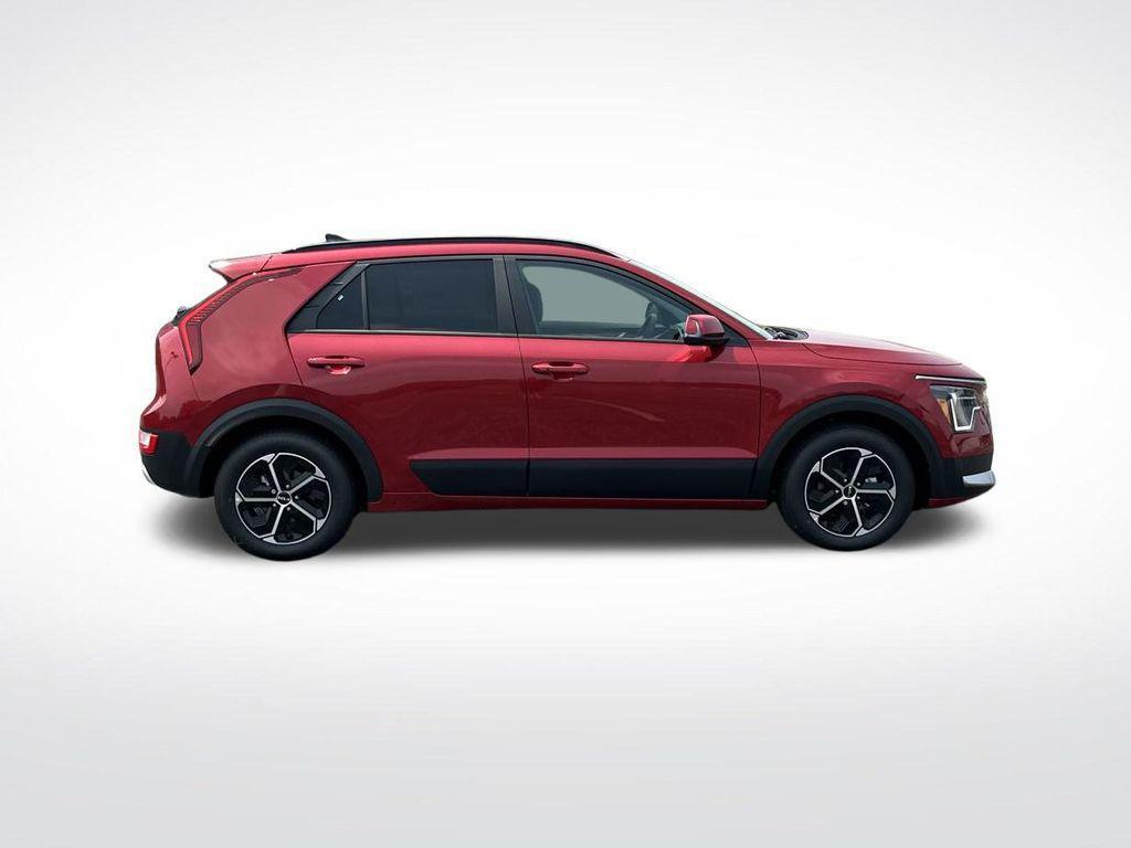 new 2025 Kia Niro car, priced at $30,623