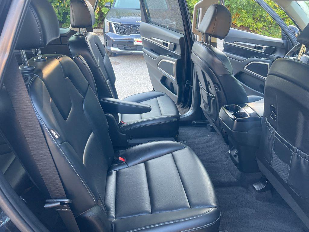 used 2024 Kia Telluride car, priced at $37,837