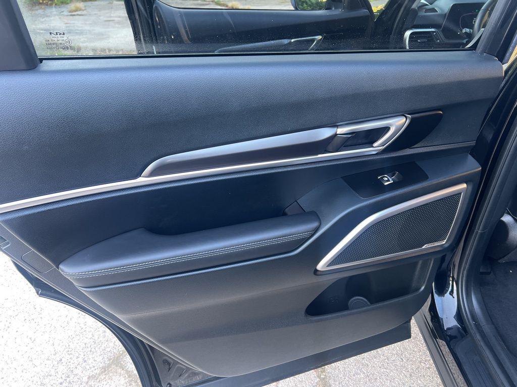 used 2024 Kia Telluride car, priced at $37,837