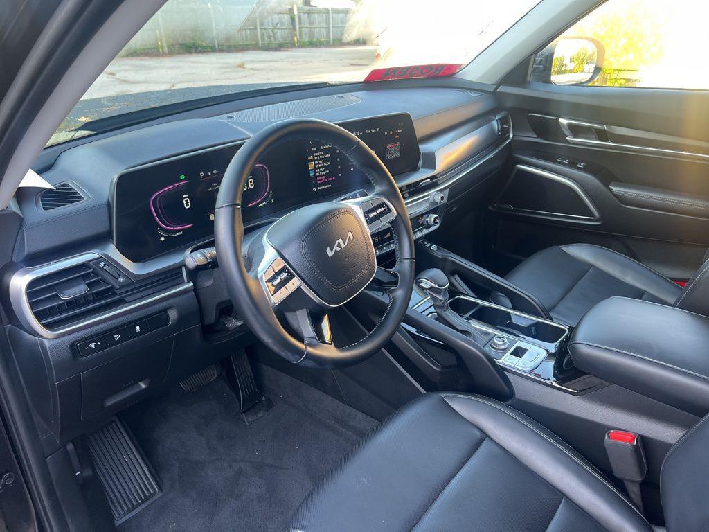 used 2024 Kia Telluride car, priced at $37,837