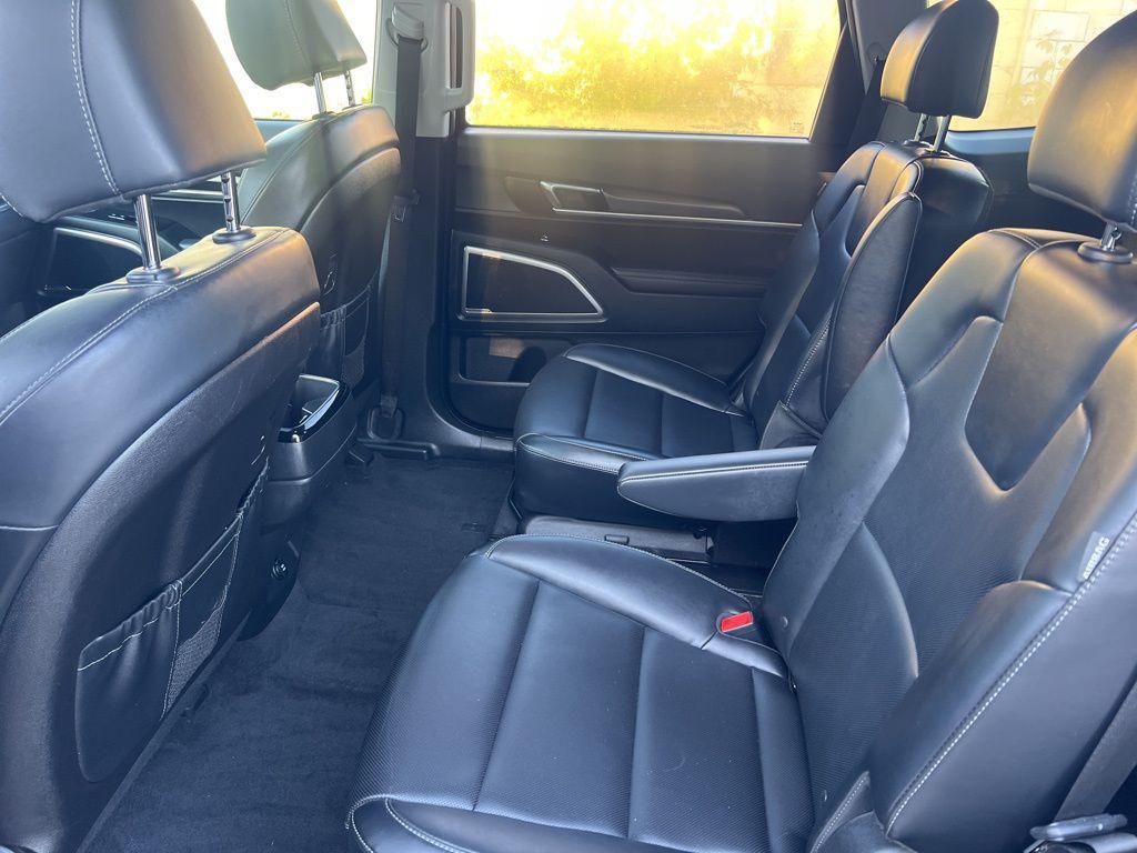 used 2024 Kia Telluride car, priced at $37,837