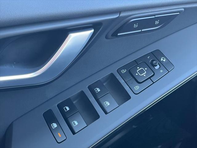 new 2025 Kia Niro car, priced at $33,711