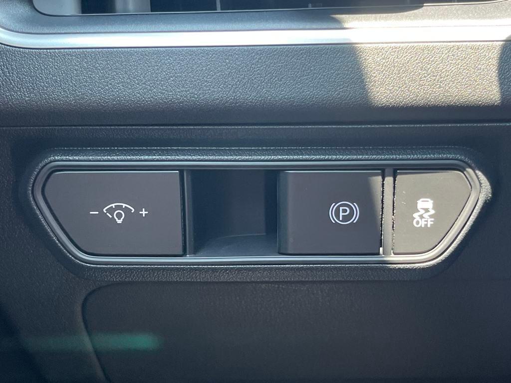 new 2025 Kia K4 car, priced at $22,957