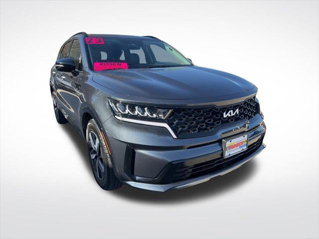 used 2023 Kia Sorento car, priced at $31,000
