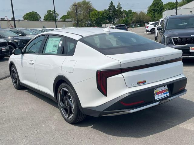 new 2025 Kia K4 car, priced at $24,357