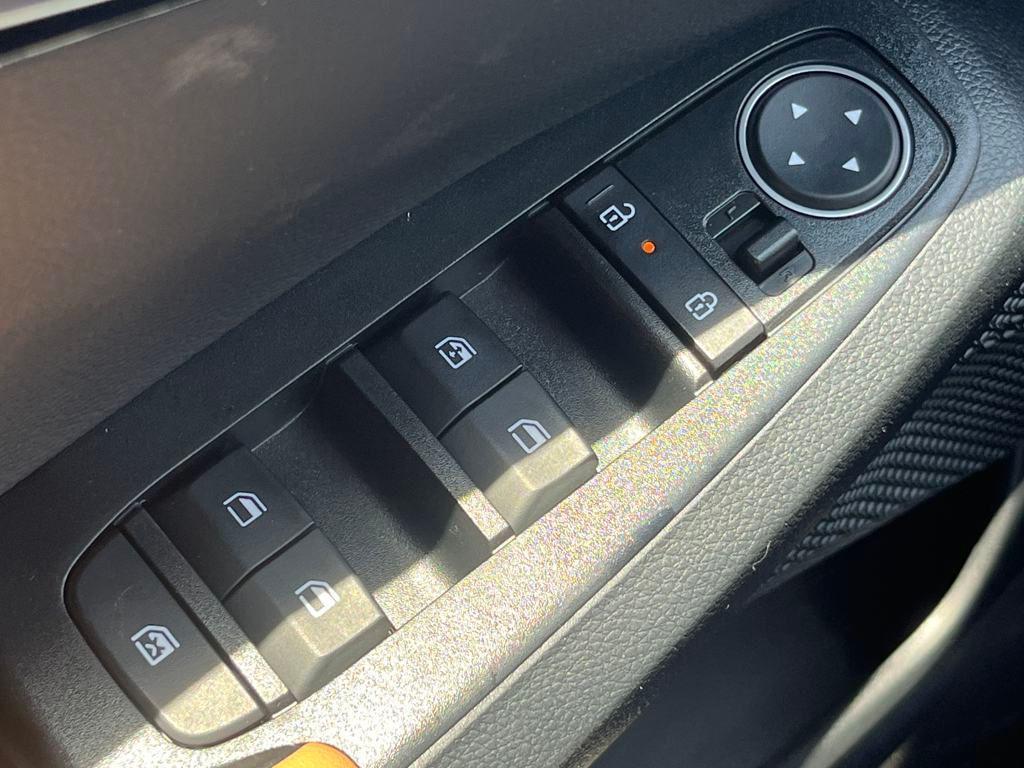new 2025 Kia Seltos car, priced at $28,500