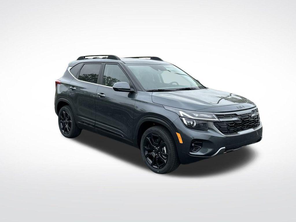 new 2025 Kia Seltos car, priced at $28,728