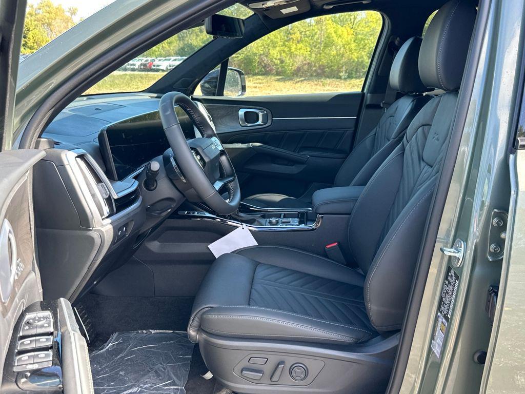 new 2026 Kia Sorento car, priced at $45,857