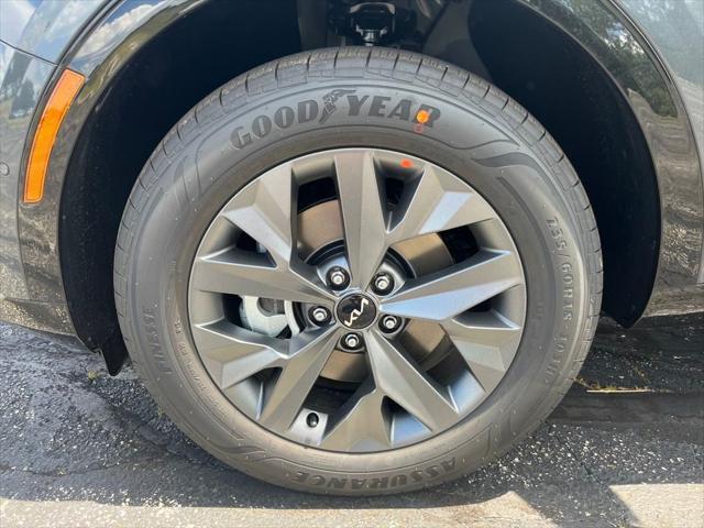 new 2025 Kia Sportage Hybrid car, priced at $37,177