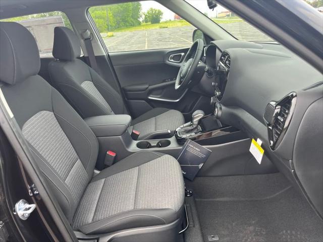 new 2025 Kia Soul car, priced at $25,215