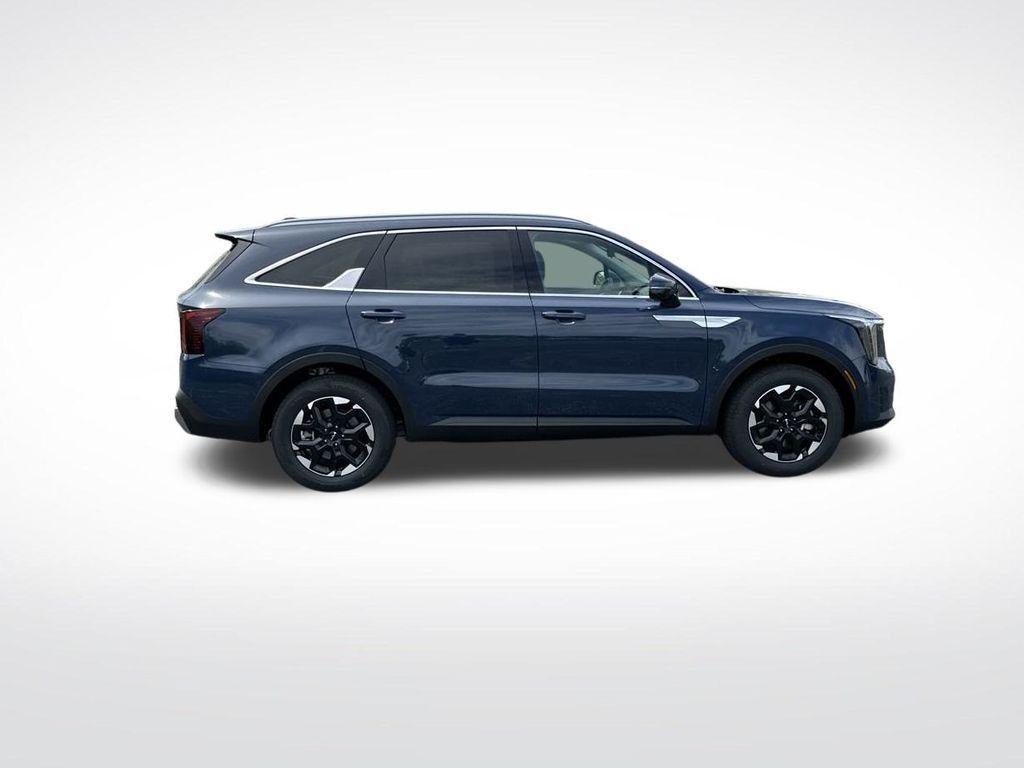 new 2025 Kia Sorento car, priced at $35,331