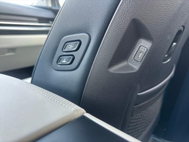 new 2025 Kia Carnival Hybrid car, priced at $51,169