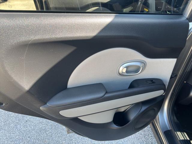 used 2016 Kia Soul car, priced at $9,999