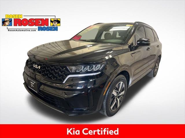 used 2023 Kia Sorento car, priced at $30,911