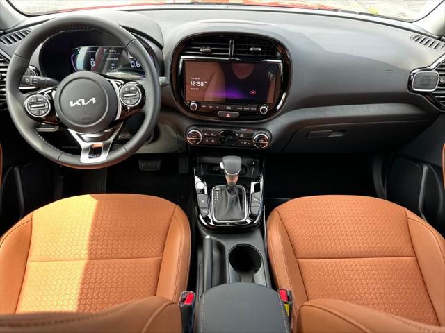 new 2025 Kia Soul car, priced at $27,495