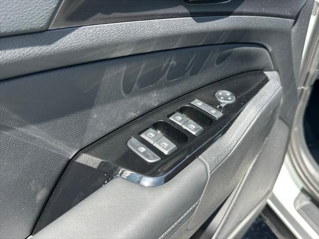 new 2025 Kia Sportage Hybrid car, priced at $32,203