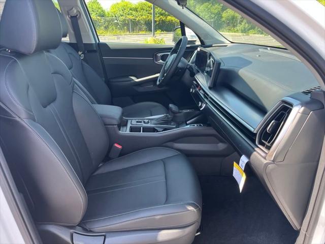 new 2025 Kia Sorento car, priced at $36,761