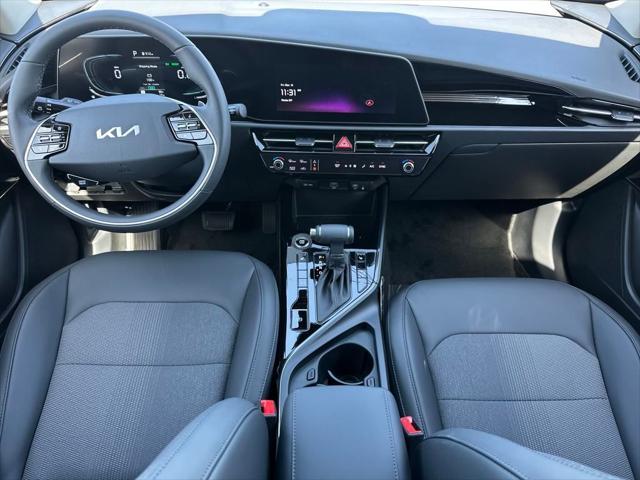 new 2025 Kia Niro car, priced at $30,294