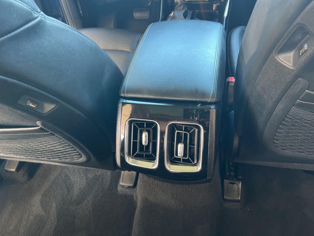 used 2022 Kia Sorento car, priced at $33,602