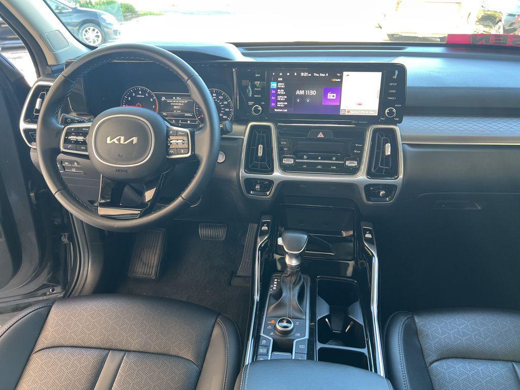 used 2022 Kia Sorento car, priced at $33,602