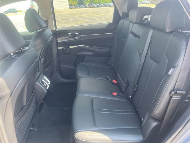new 2025 Kia Sorento car, priced at $36,161