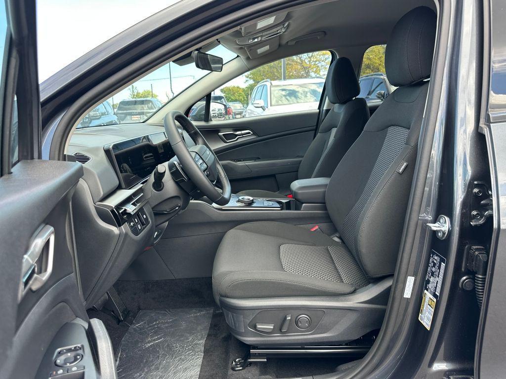 new 2026 Kia Sportage car, priced at $32,523