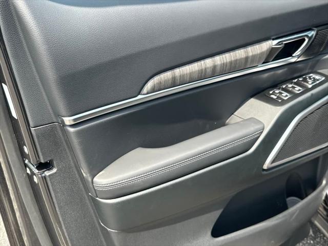 new 2025 Kia Telluride car, priced at $45,025