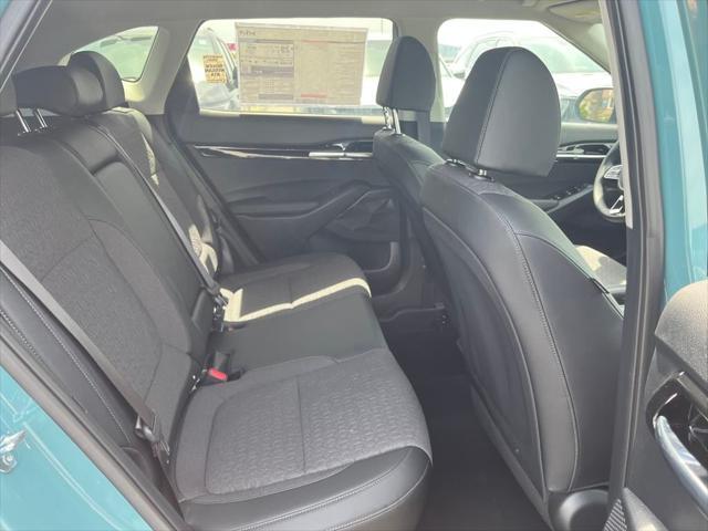 new 2025 Kia Seltos car, priced at $27,652