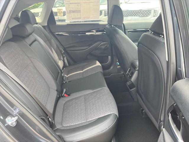 new 2025 Kia Seltos car, priced at $27,269