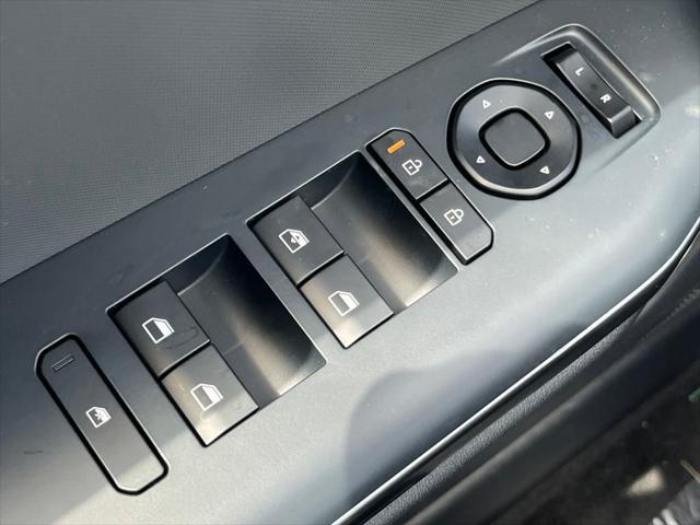 new 2025 Kia K4 car, priced at $24,995
