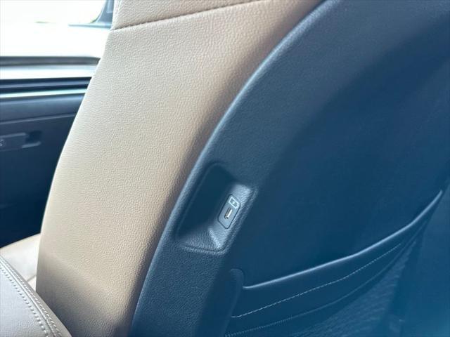 new 2025 Kia Sorento car, priced at $45,819