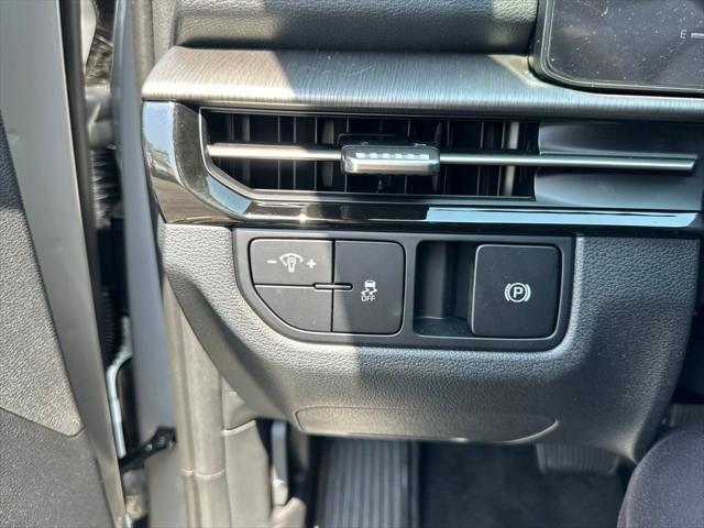 new 2026 Kia Sportage car, priced at $35,260