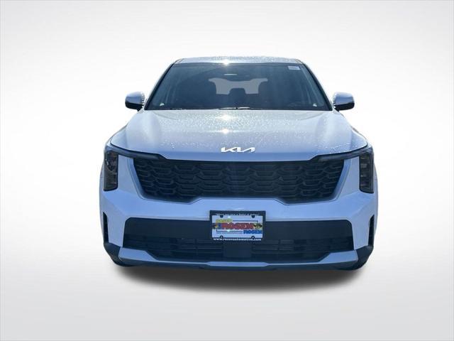 new 2025 Kia Sorento car, priced at $32,700