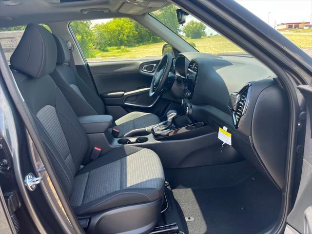 new 2025 Kia Soul car, priced at $25,166