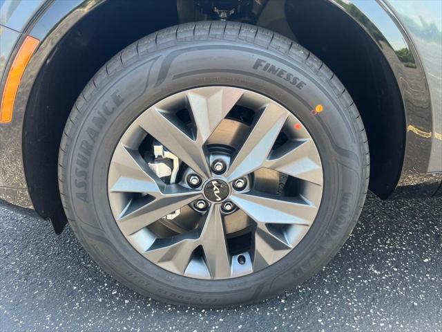 new 2025 Kia Sportage Hybrid car, priced at $37,009